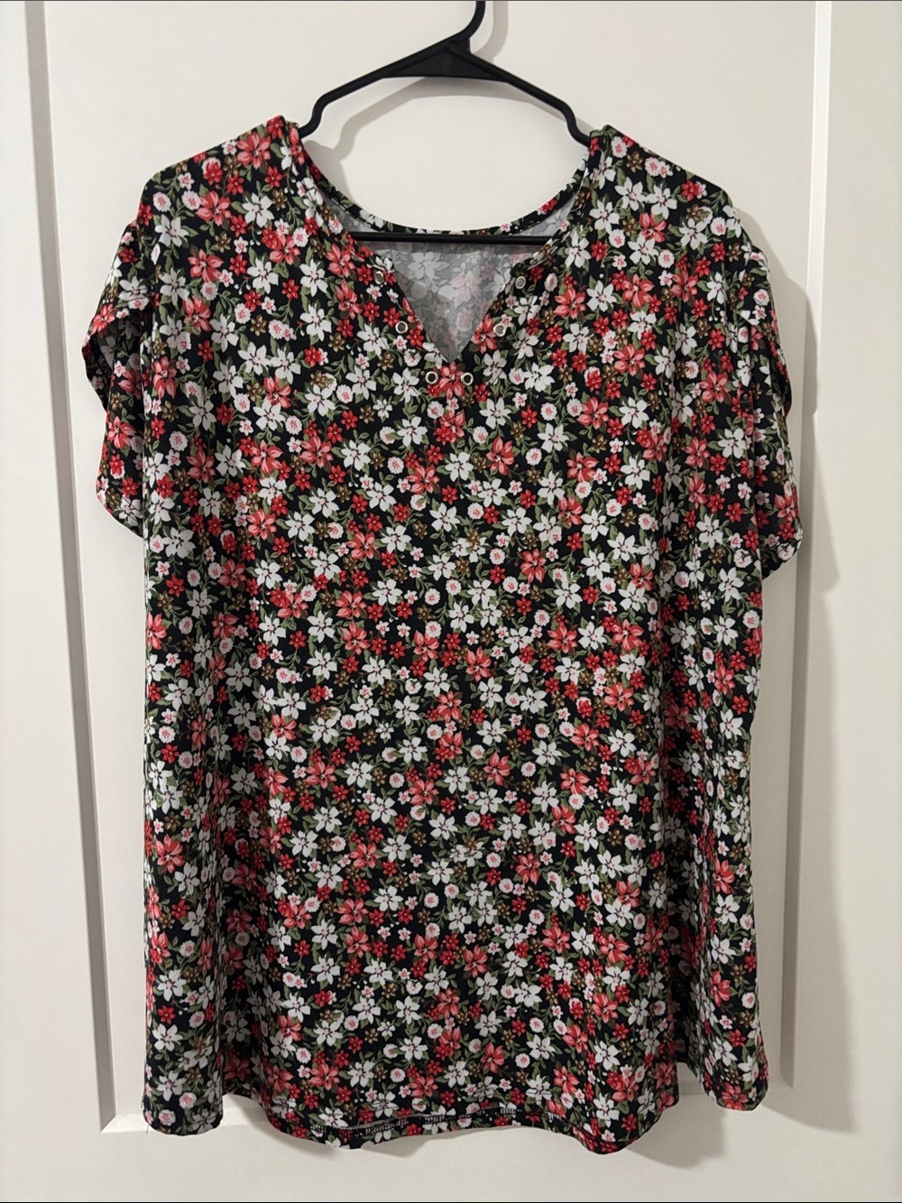 Amazon Women's Black Floral V-Neck Short Sleeve Blouse with Red & White Flowers